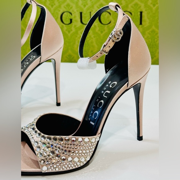 Gucci GG Crystal Embellished Rhinestones Heels Pink Satin Sandals Size 37.5 - Picture 12 of 16